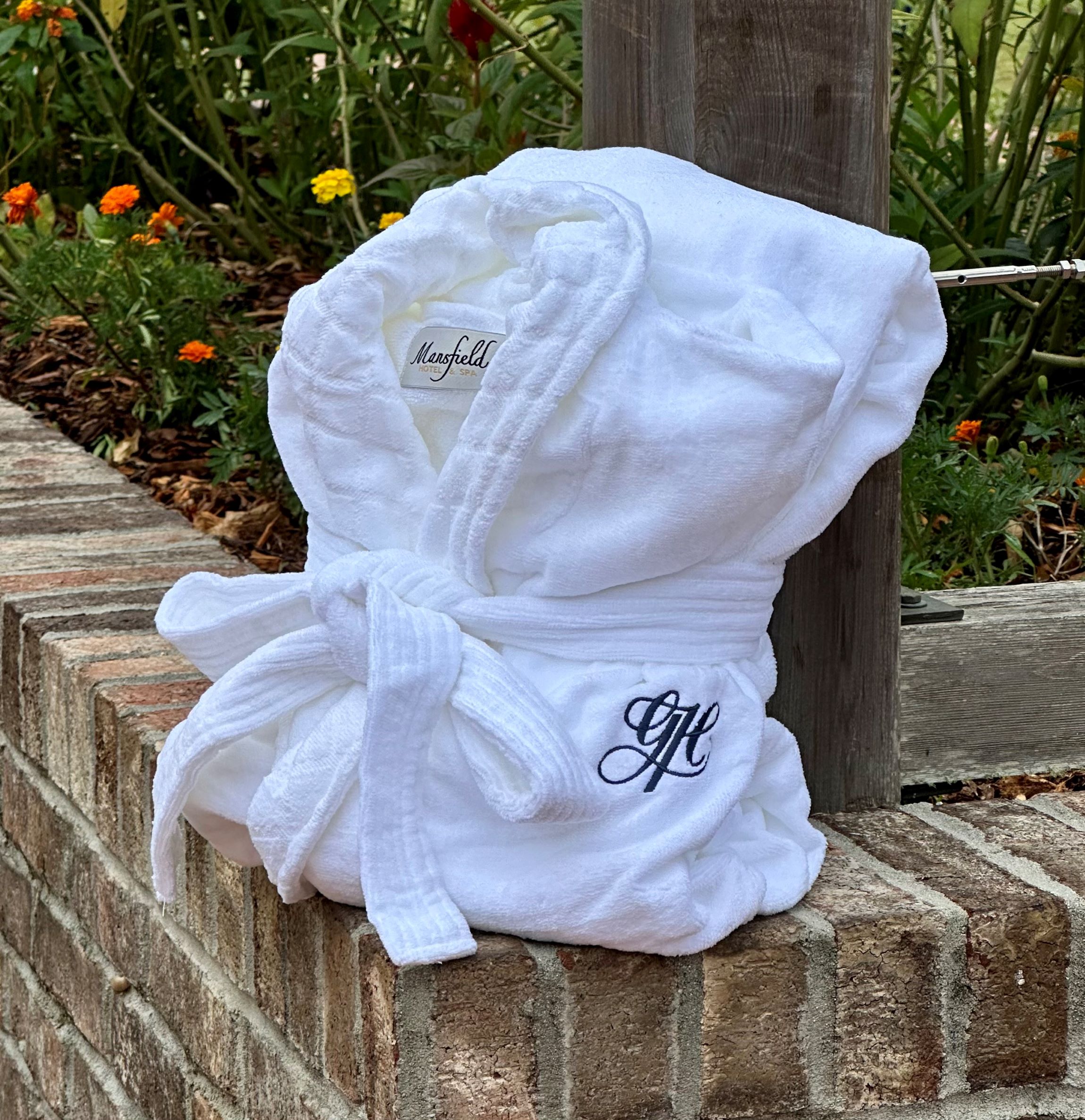 Hotel Robe Sign The Grand Hotel Golf Resort & Spa, Autograph Collection