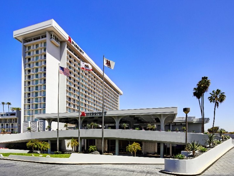 Los Angeles Airport Marriott Los angeles airport marriott